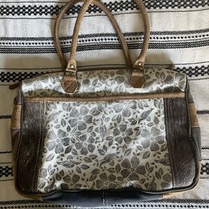 NWOT Myra shoulder bag. Laptop sized. Perfect utility carryall.